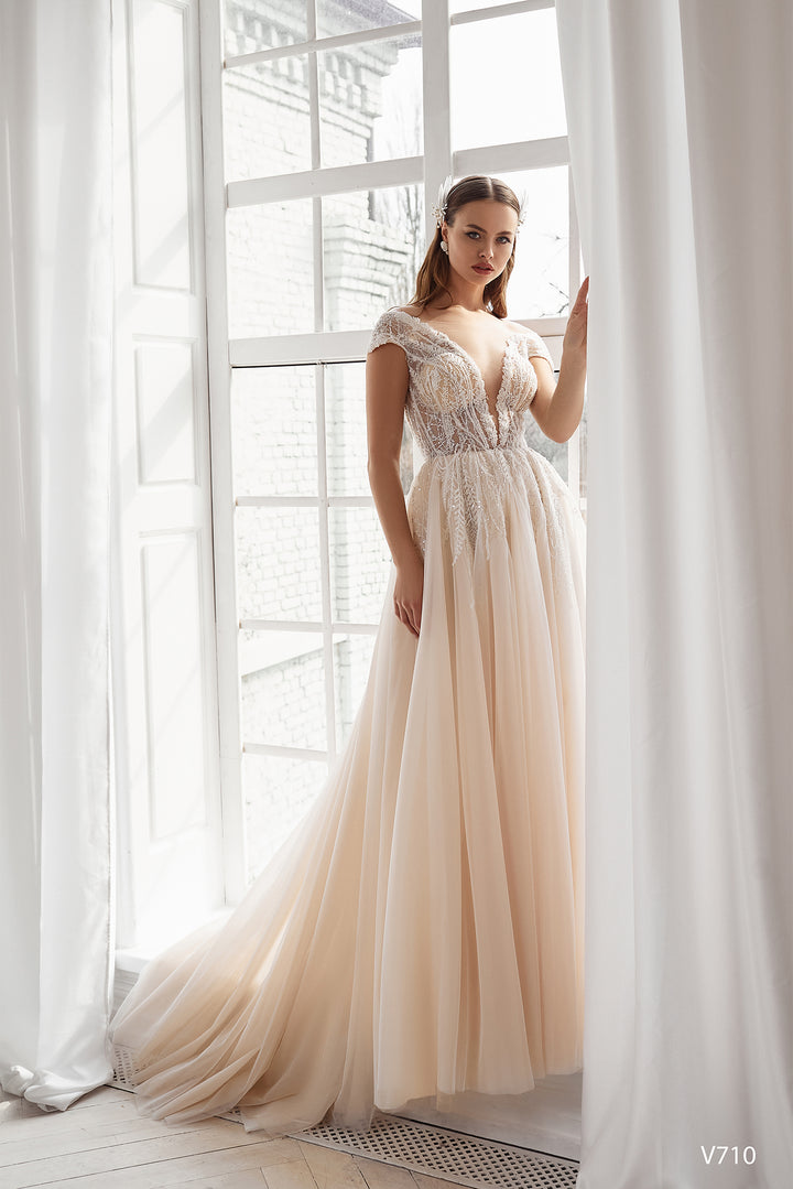 Vissaria v710 Dress - FOSTANI.com