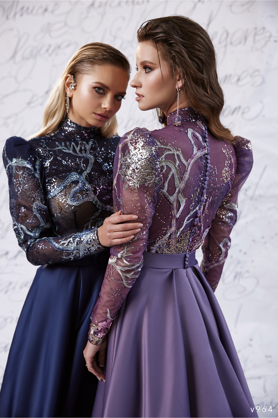 Vissaria v964 Dress - FOSTANI.com