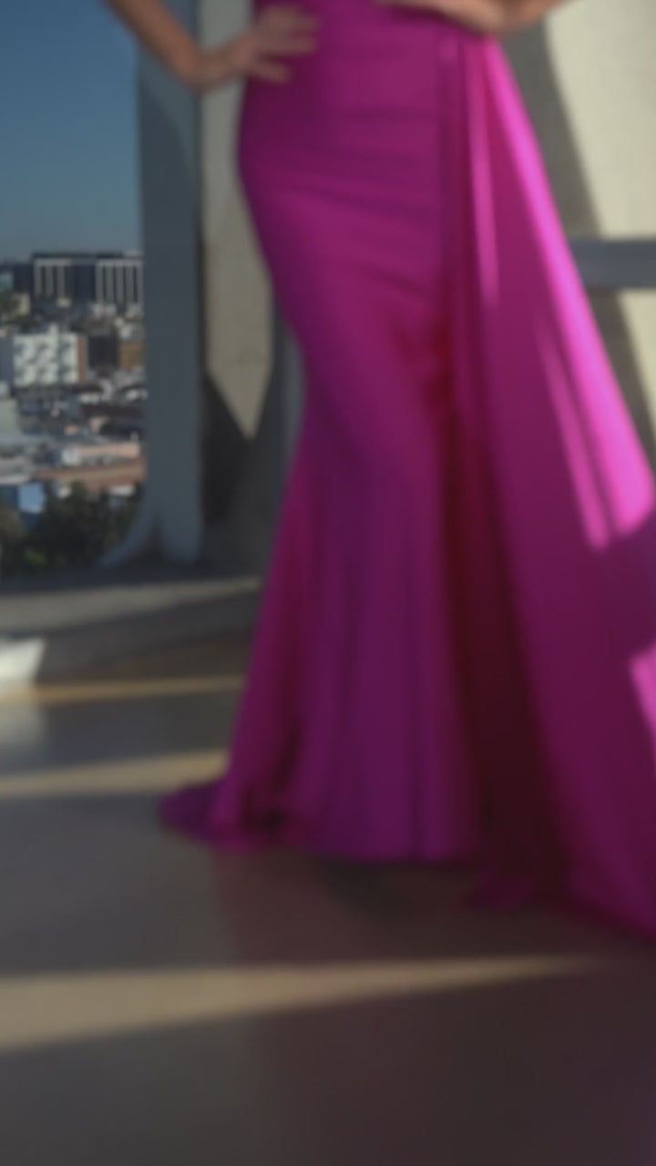 فستان سندريلا ديفاين PT004