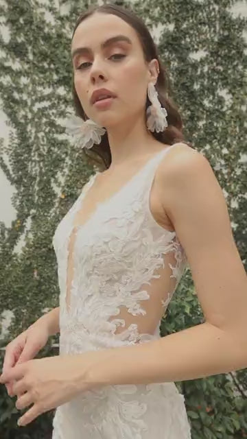 فستان أندريا وليو A1072W